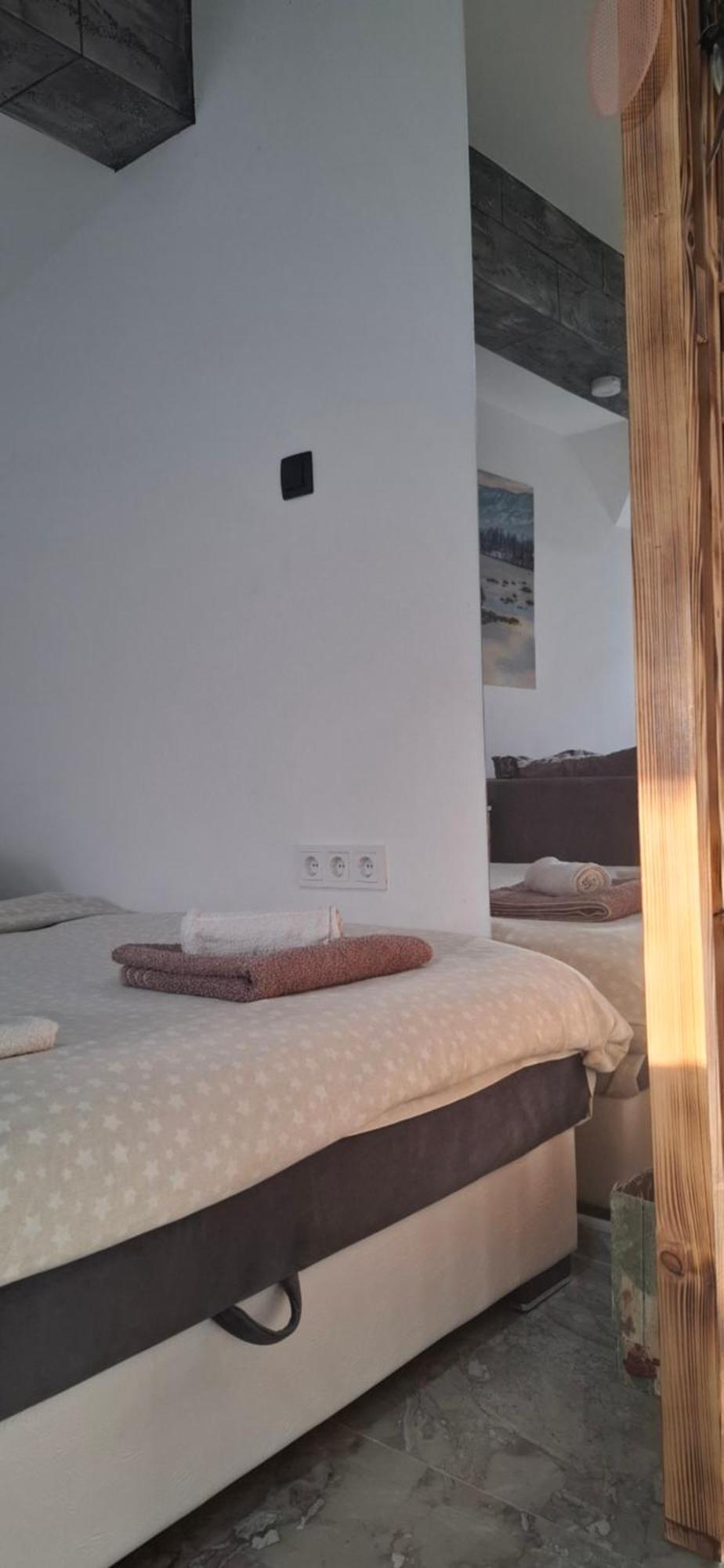 Ivanovic Apartment *
